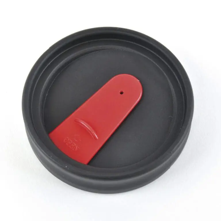 Promotional lid of Polo insulated travel mug 400ml in black and red