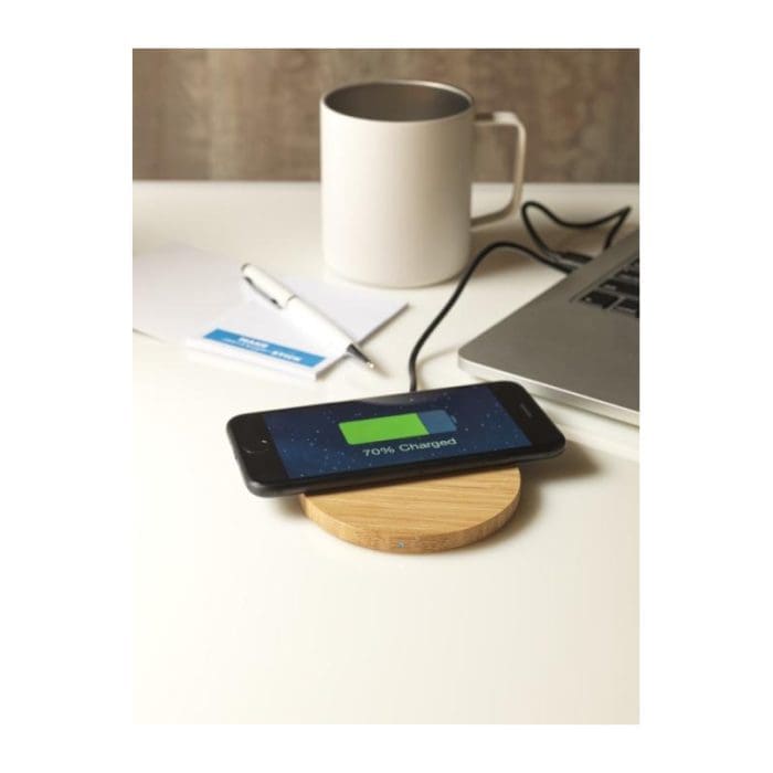 Essence Bamboo Wireless Charging Pad 3